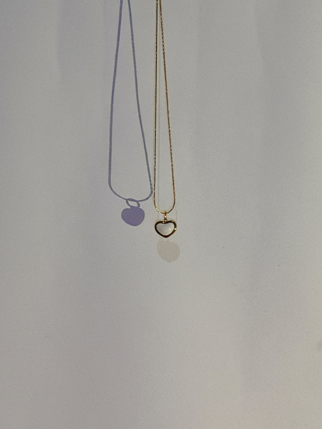 Heart pendant necklace